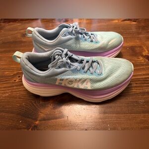 HOKA Bondi8